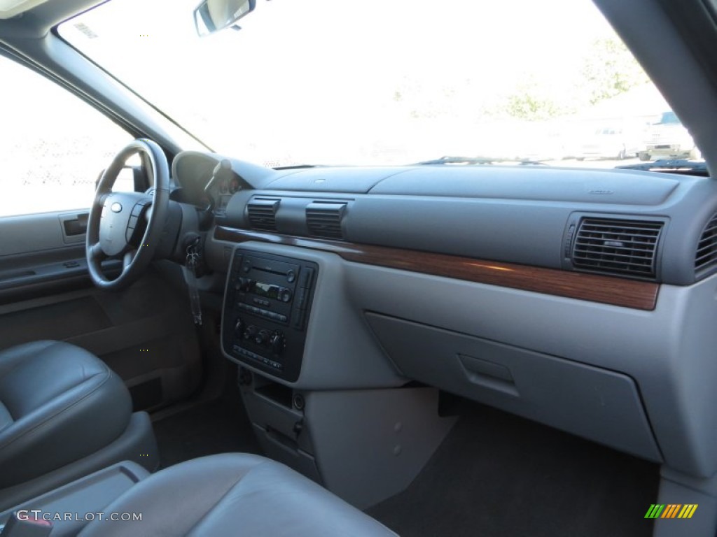 2005 Freestar SEL - Medium Steel Blue Metallic / Flint Grey photo #24