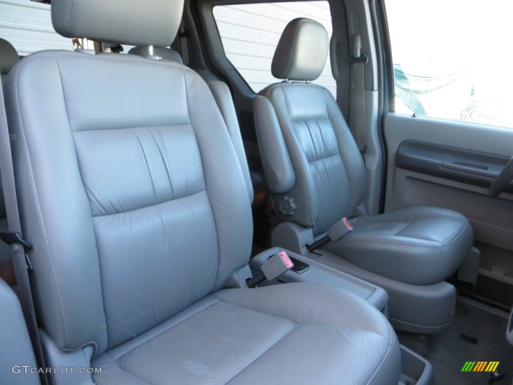 2005 Freestar SEL - Medium Steel Blue Metallic / Flint Grey photo #25