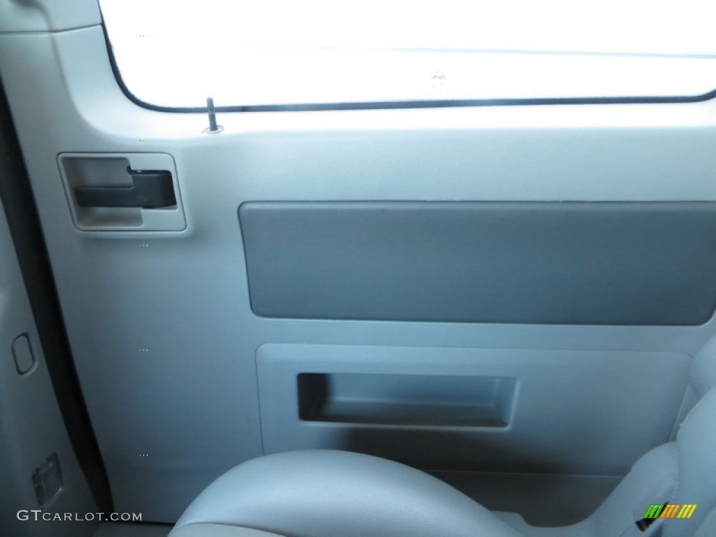 2005 Freestar SEL - Medium Steel Blue Metallic / Flint Grey photo #26