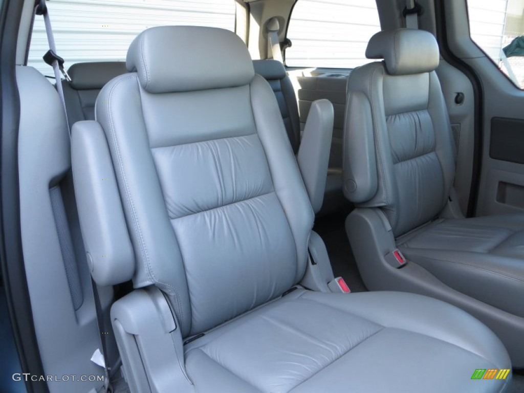 2005 Freestar SEL - Medium Steel Blue Metallic / Flint Grey photo #28