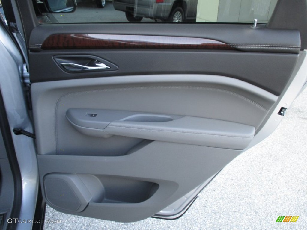 2010 SRX 4 V6 AWD - Radiant Silver / Titanium/Ebony photo #30