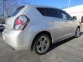 2009 Liquid Platinum Metallic Pontiac Vibe 2.4  photo #3