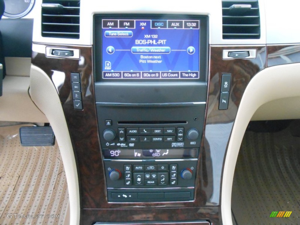 2014 Cadillac Escalade ESV Luxury AWD Controls Photo #88995274