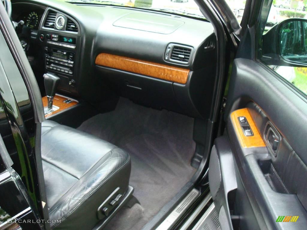 2001 QX4 4x4 - Black Obsidian / Graphite photo #14