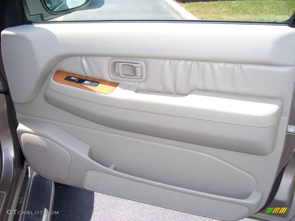 2003 QX4  - Bronze Metallic / Stone Beige photo #10