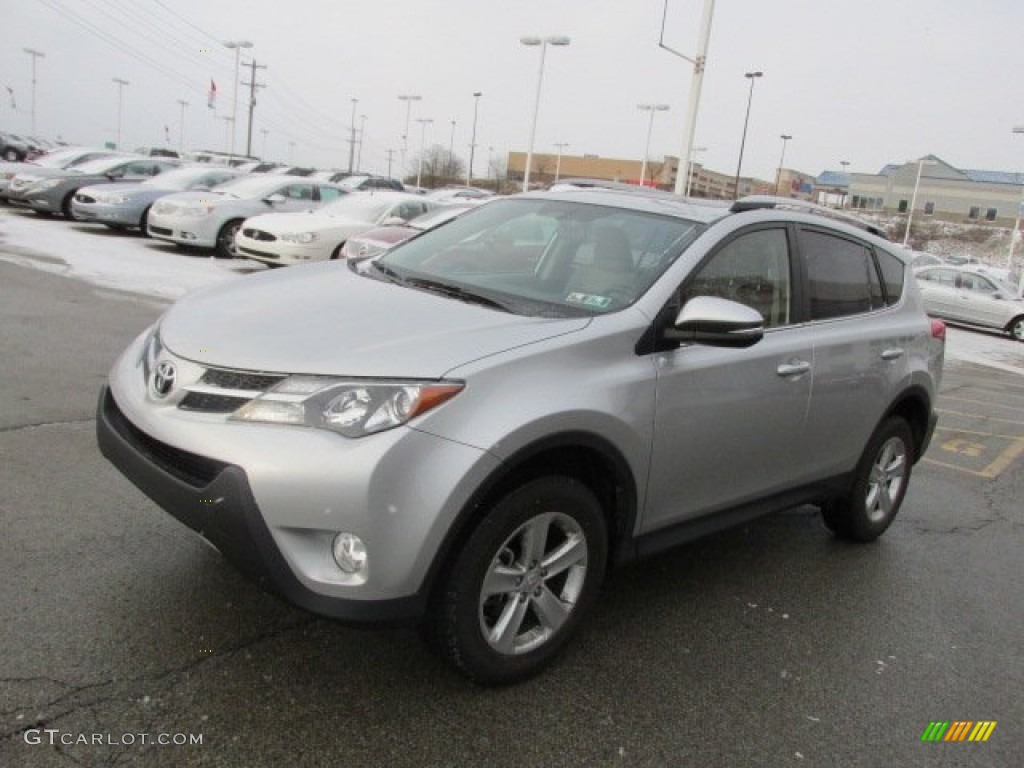 Classic Silver Metallic 2013 Toyota RAV4 XLE AWD Exterior Photo #88999397