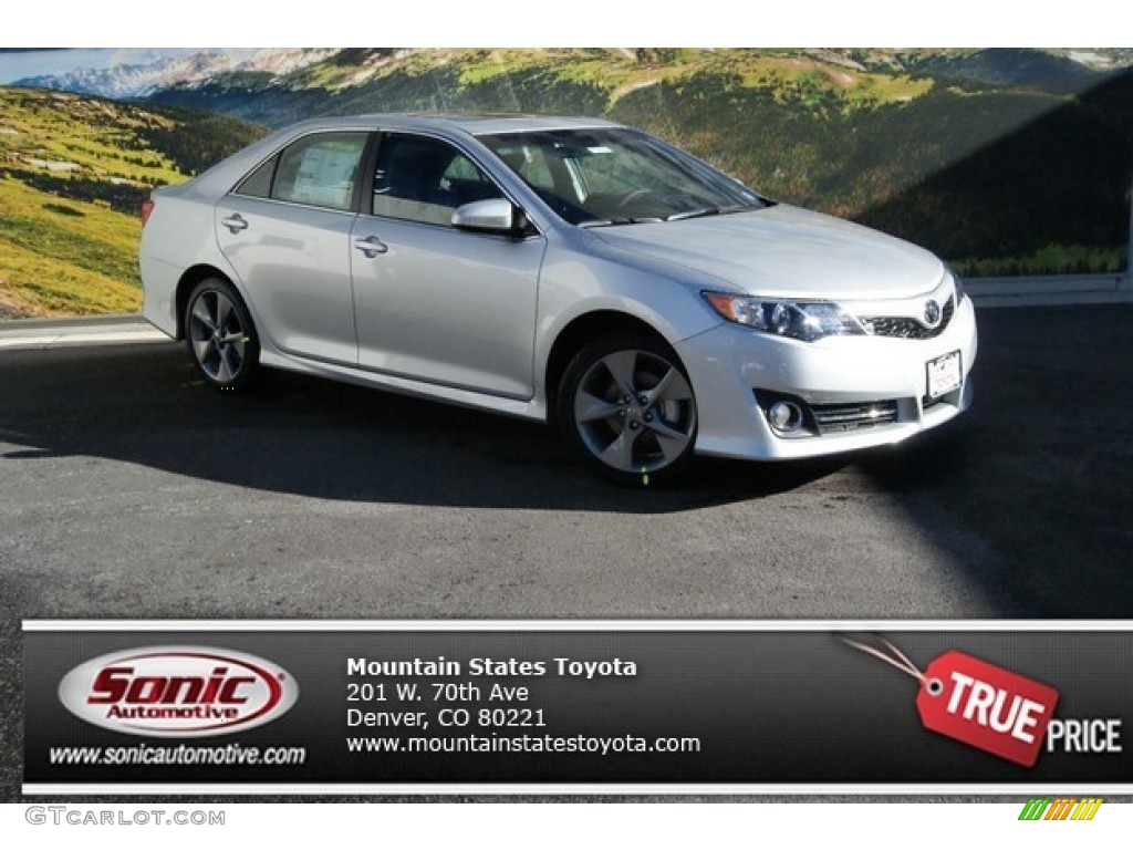 2014 Camry SE - Classic Silver Metallic / Black/Ash photo #1