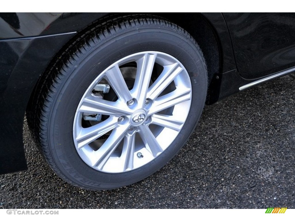 2014 Camry Hybrid XLE - Attitude Black Metallic / Ivory photo #10