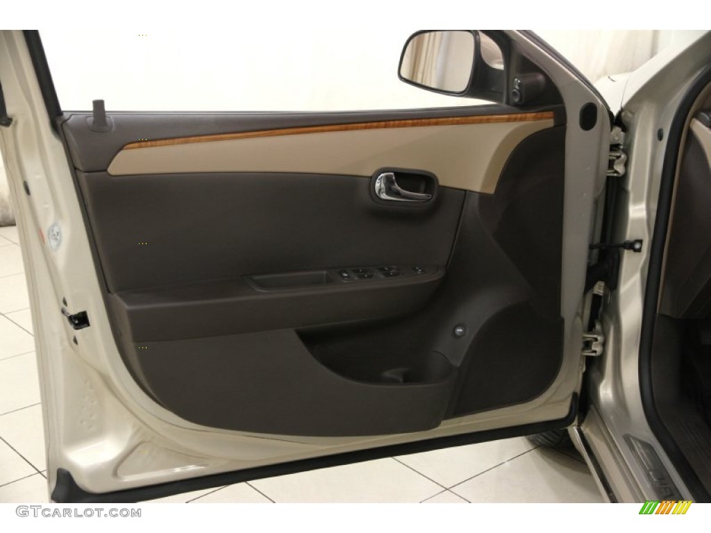 2009 Chevrolet Malibu LT Sedan Cocoa/Cashmere Door Panel Photo #89001086