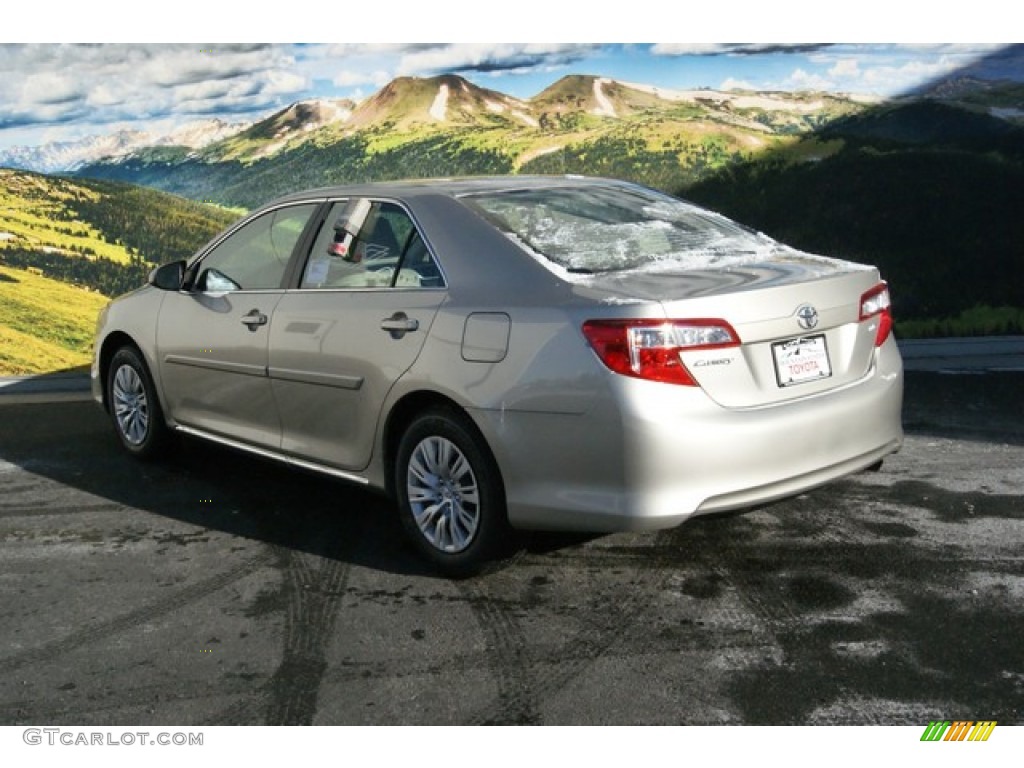 2014 Camry LE - Champagne Mica / Ivory photo #3