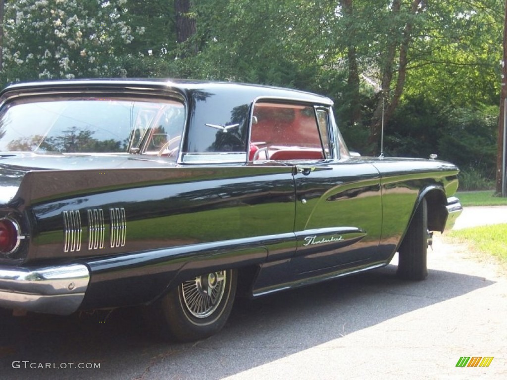 Raven Black 1960 Ford Thunderbird Hardtop Exterior Photo #89008050