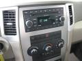 Stone White - Grand Cherokee Laredo Photo No. 20
