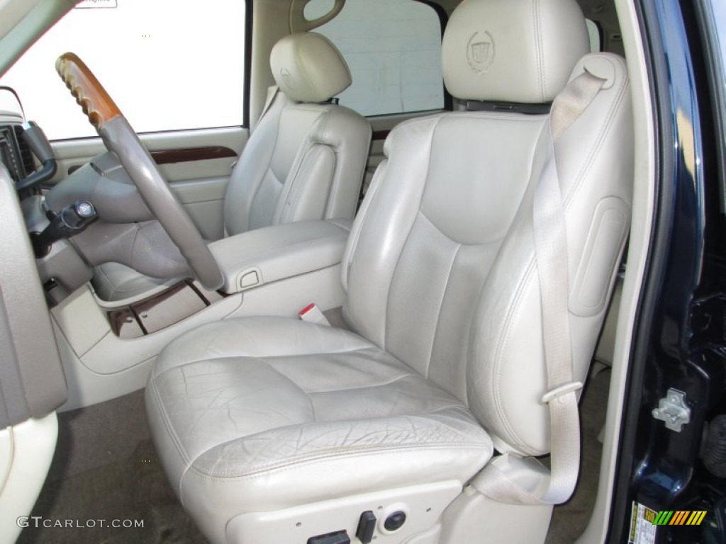2004 Cadillac Escalade AWD Front Seat Photo #89011413