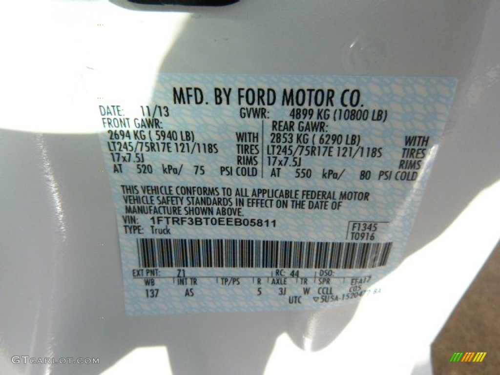 2014 F350 Super Duty XL Regular Cab 4x4 - Oxford White / Steel photo #20