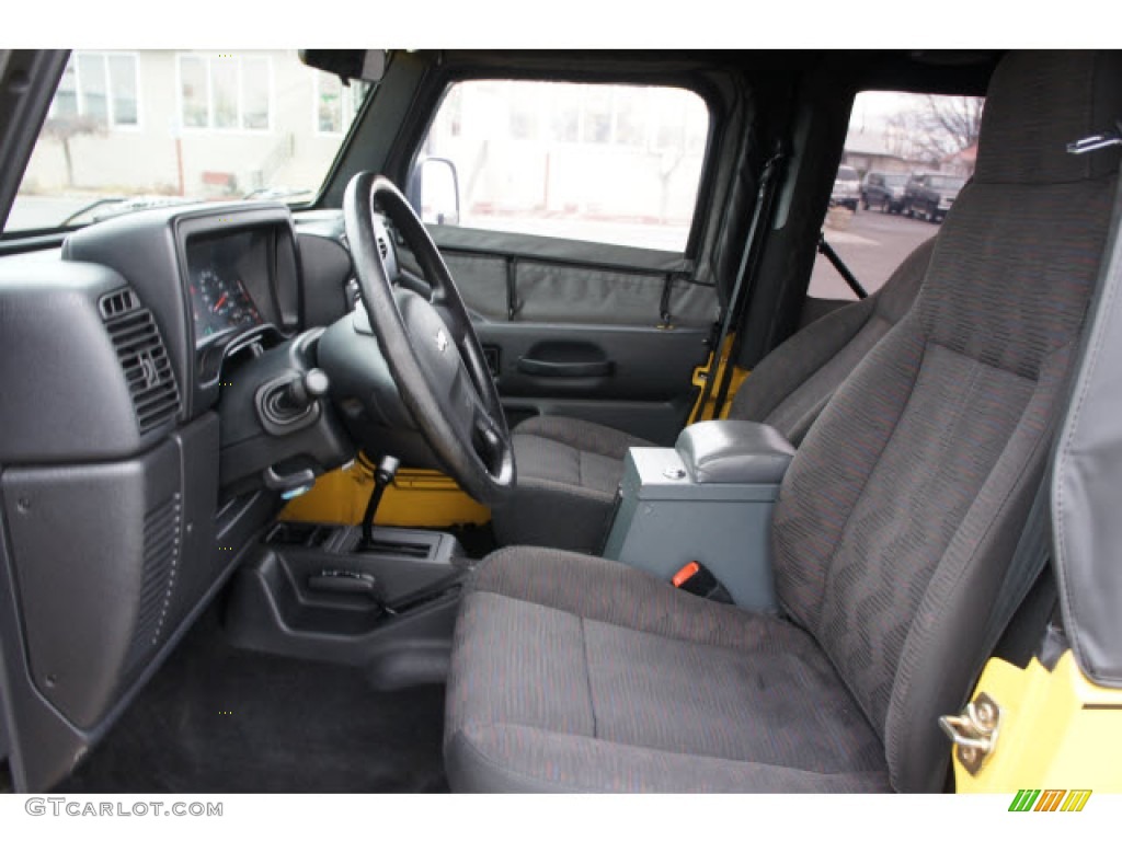 2004 Wrangler X 4x4 - Solar Yellow / Dark Slate Gray photo #10