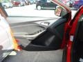 Race Red - Focus SEL Sedan Photo No. 9