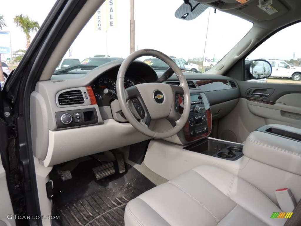 Light Titanium/Dark Titanium Interior 2010 Chevrolet Silverado 1500 LTZ Crew Cab Photo #89016732