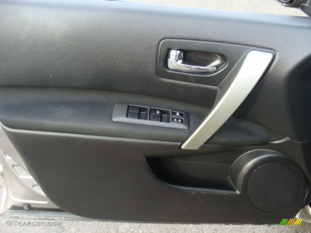 2011 Rogue S AWD - Platinum Graphite / Black photo #7