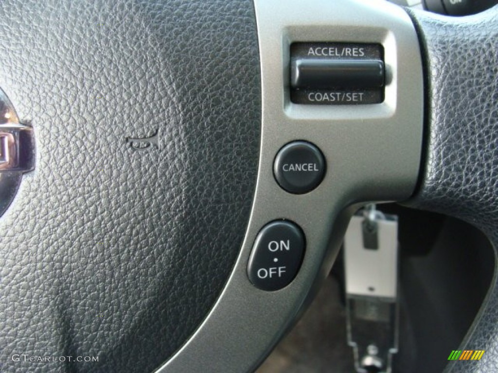 2011 Rogue S AWD - Platinum Graphite / Black photo #14