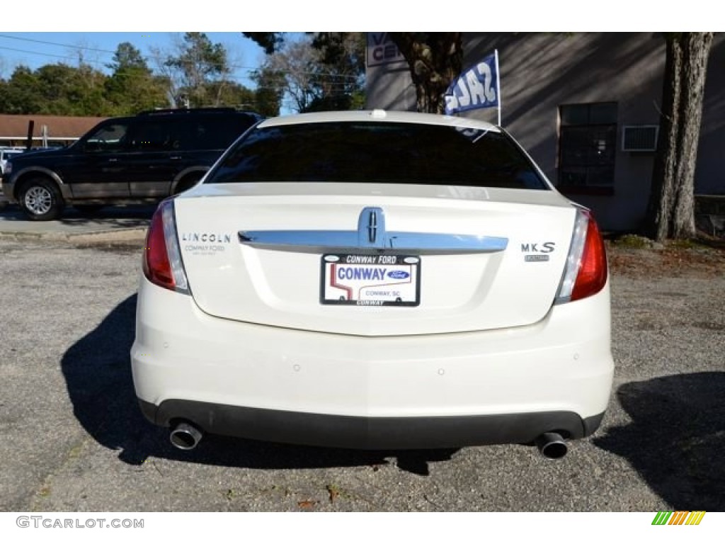 2009 MKS AWD Sedan - White Suede / Charcoal Black photo #6