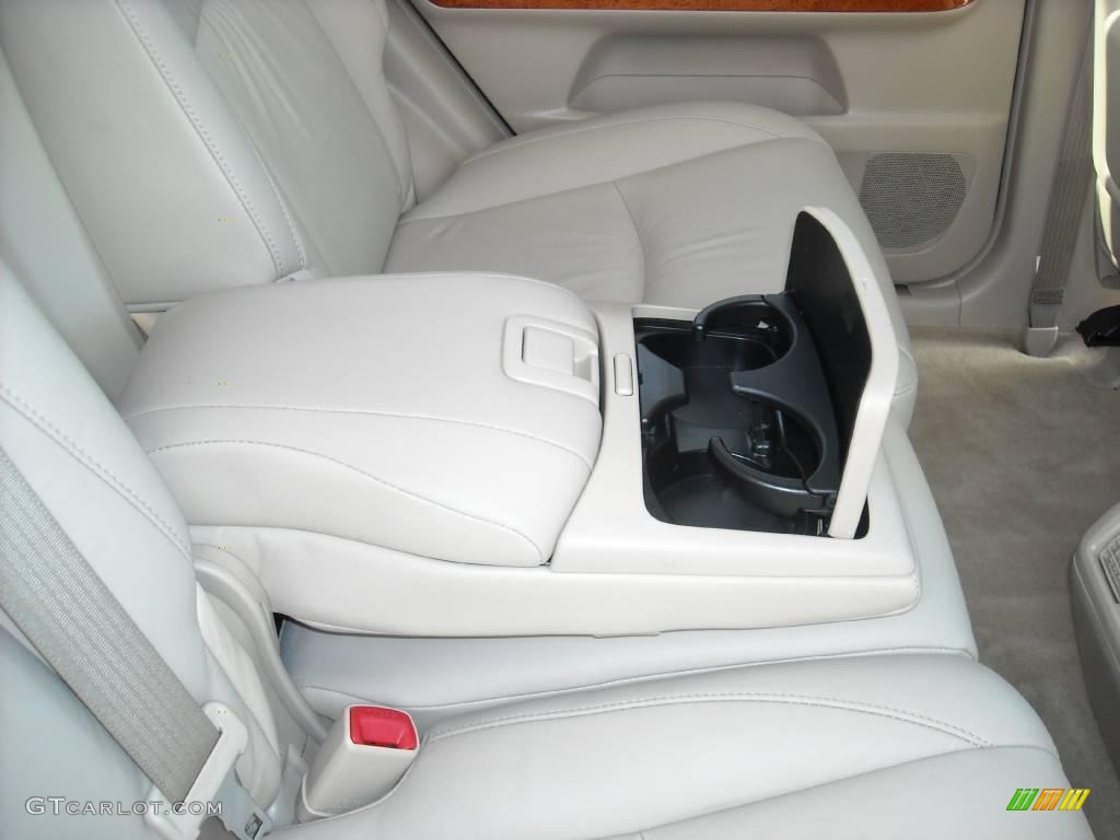 2005 RX 330 - Crystal White / Light Gray photo #6