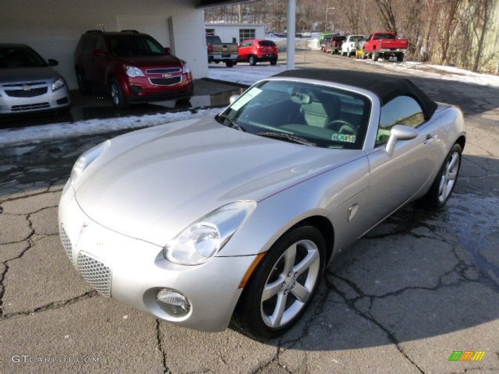 2008 Solstice Roadster - Cool Silver / Ebony photo #4