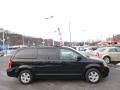 Brilliant Black Crystal Pearl 2010 Dodge Grand Caravan SE Hero