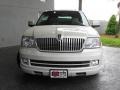 2005 Cashmere Tri Coat Lincoln Navigator Luxury 4x4  photo #3