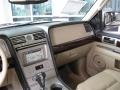 2005 Cashmere Tri Coat Lincoln Navigator Luxury 4x4  photo #22