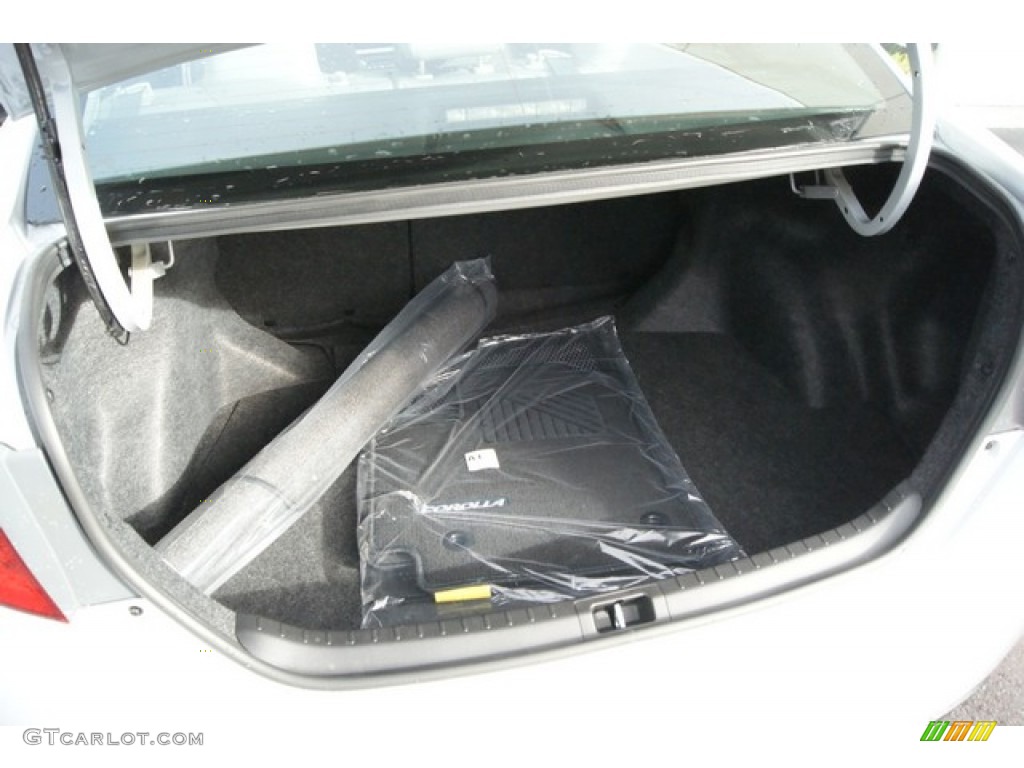 2014 Corolla LE - Classic Silver Metallic / Ash photo #8