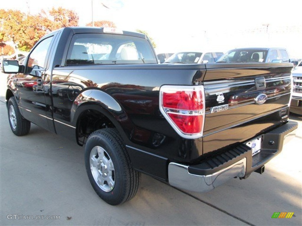 2014 F150 XL Regular Cab - Tuxedo Black / Steel Grey photo #2