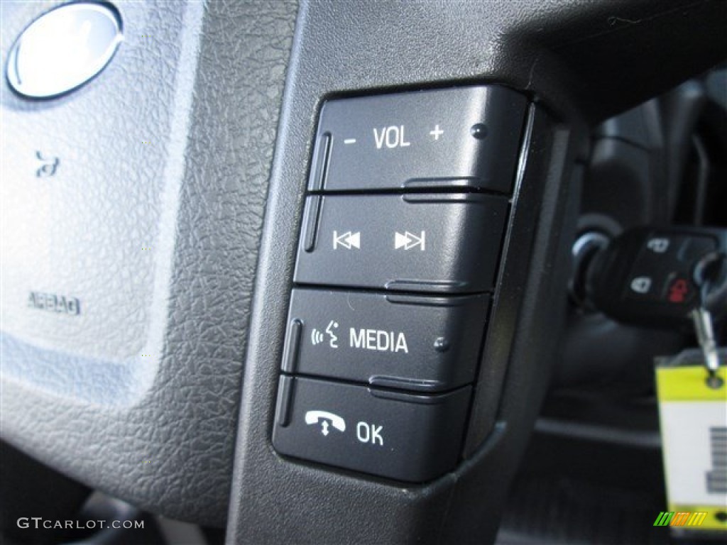 2014 Ford F150 XL Regular Cab Controls Photo #89035998