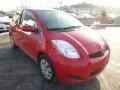 Absolutely Red - Yaris 3 Door Liftback Photo No. 7