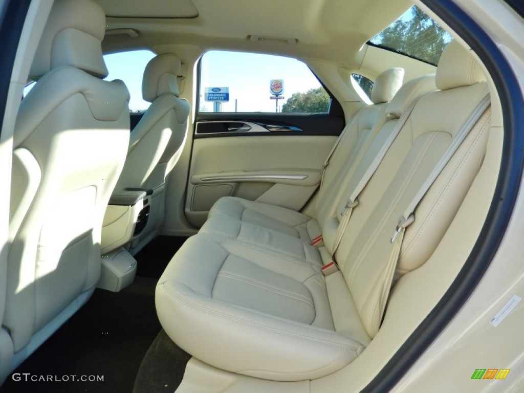 Light Dune Interior 2014 Lincoln MKZ FWD Photo #89039589
