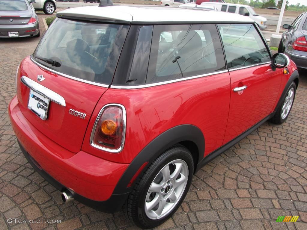 2008 Cooper Hardtop - Chili Red / Lounge Carbon Black photo #13
