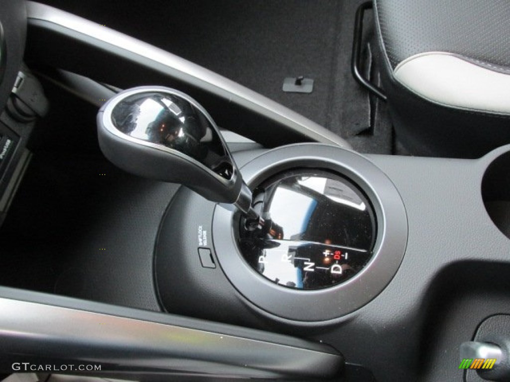 2014 Hyundai Veloster Turbo Transmission Photos