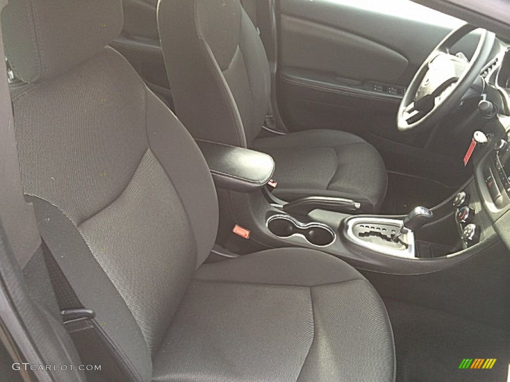2013 Avenger SE - Black / Black photo #9