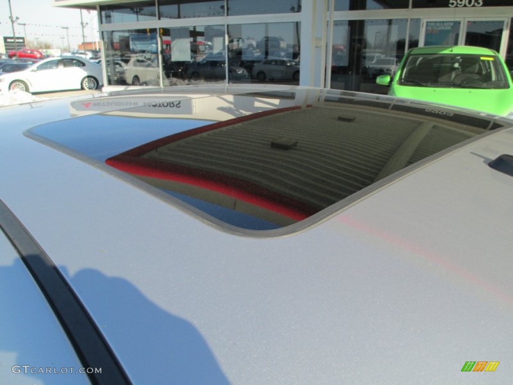 2008 G6 V6 Sedan - White Diamond Tri Coat / Ebony Black photo #9