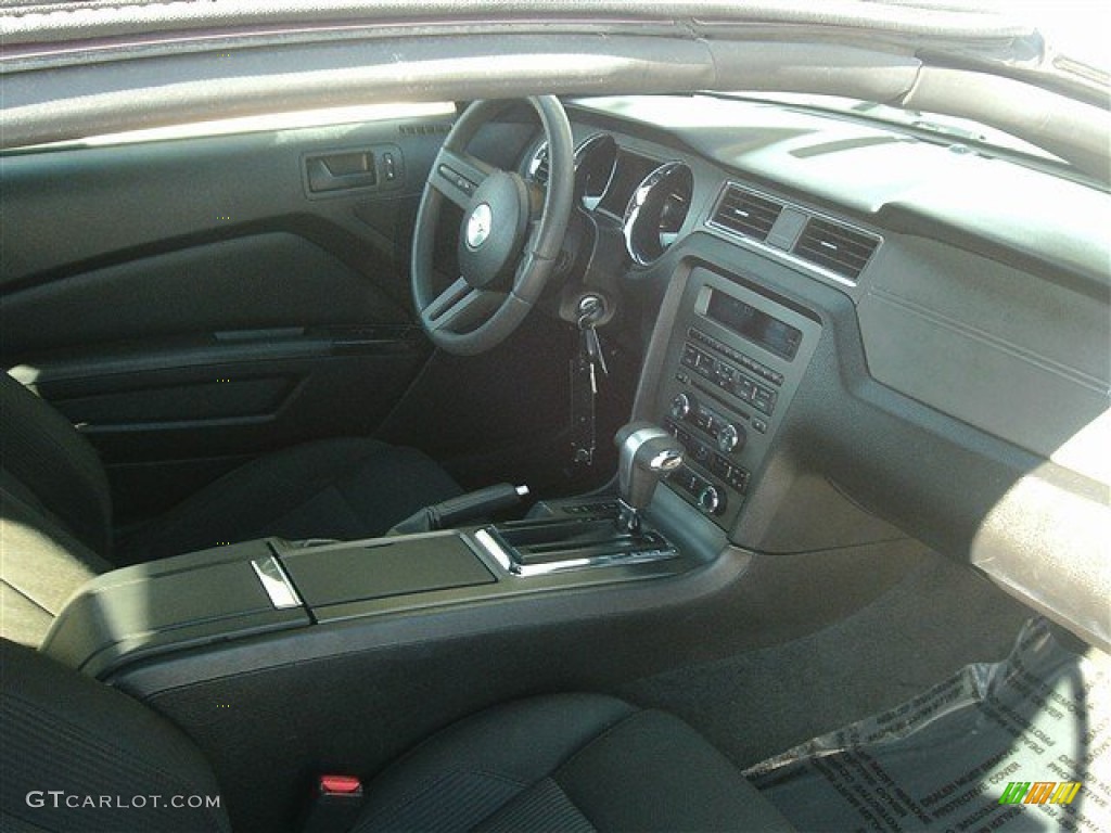 2012 Mustang V6 Convertible - Ingot Silver Metallic / Charcoal Black photo #10