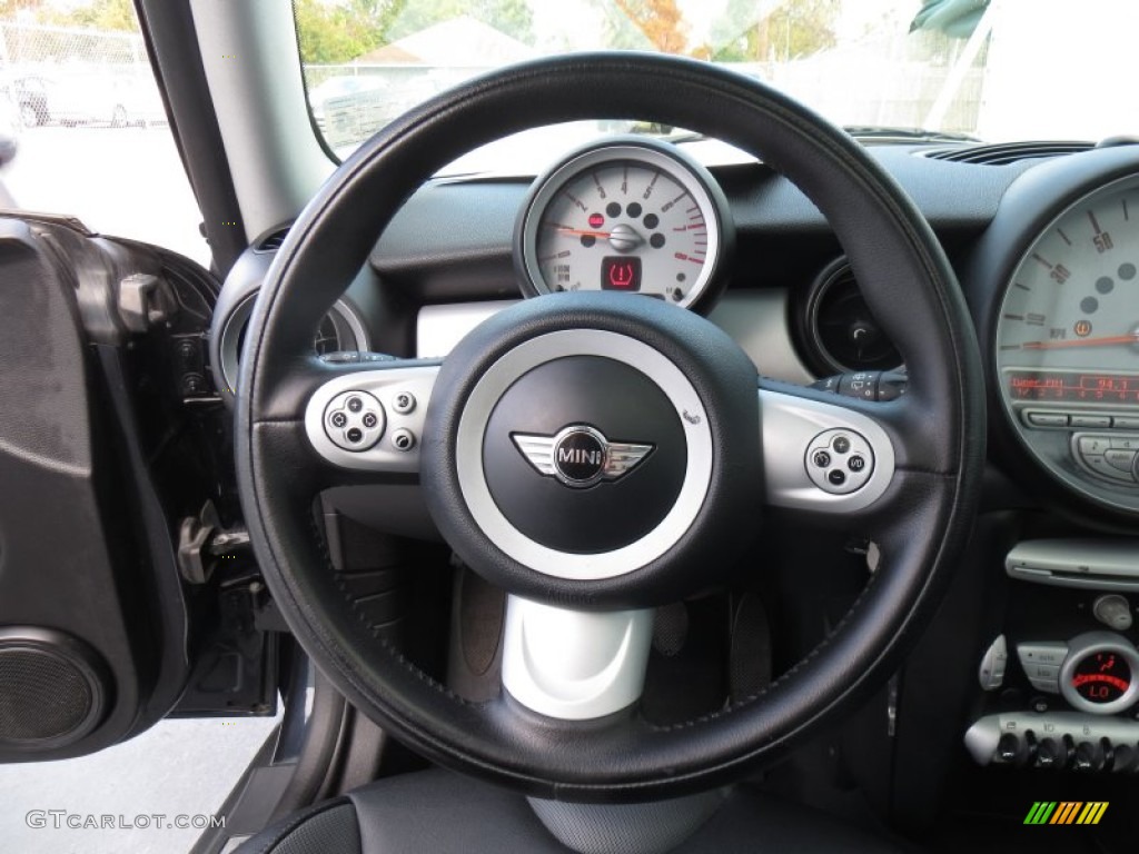 2007 Cooper Hardtop - Astro Black Metallic / Carbon Black/Carbon Black photo #37