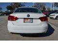 Candy White - Passat 2.5L SE Photo No. 4