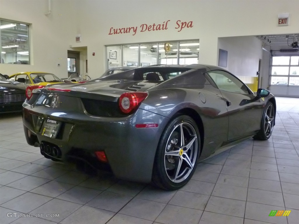 2014 458 Spider - Grigio Silverstone (Dark Grey Metallic) / Rosso photo #5