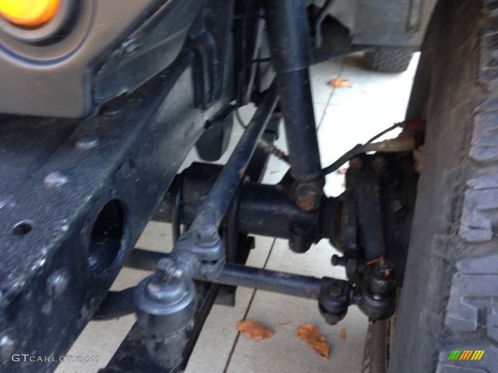 1968 Toyota Land Cruiser FJ40 Undercarriage Photo #89053868