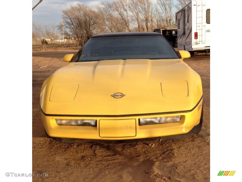 1988 Corvette Coupe - Yellow / Black photo #3