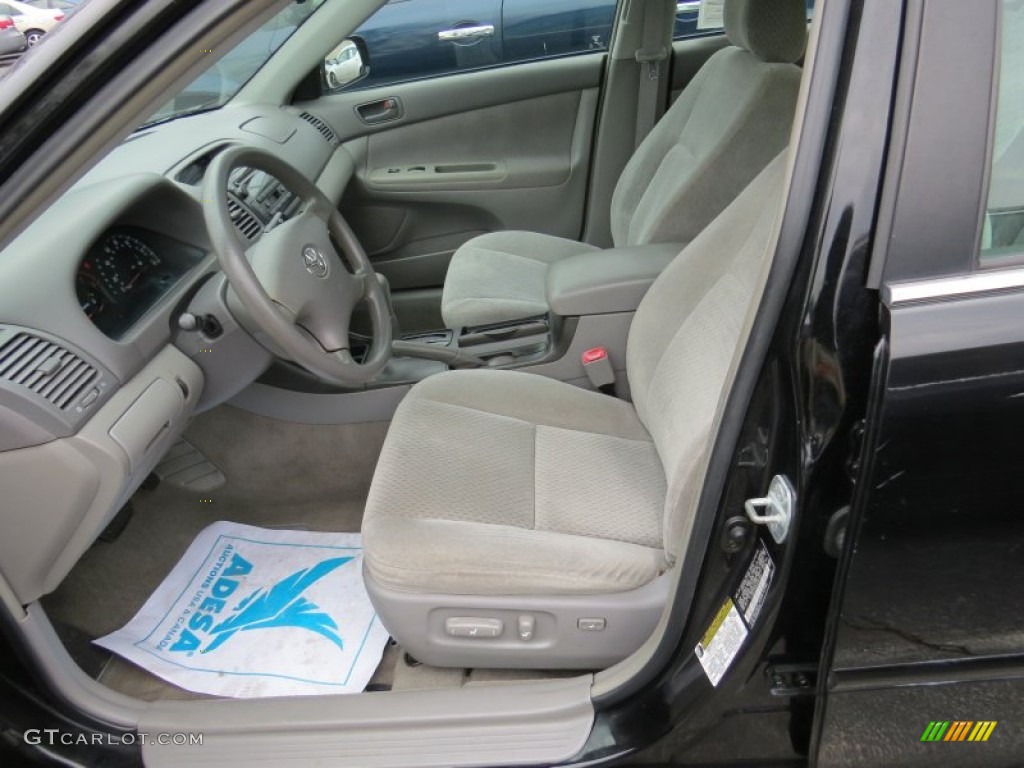 2004 Camry LE - Black / Stone photo #6