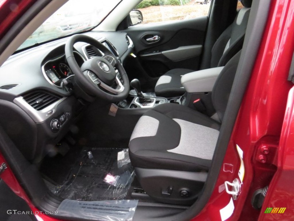 2014 Jeep Cherokee Latitude Front Seat Photo #89057849