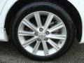 2013 Toyota Camry XLE Wheel and Tire Photo