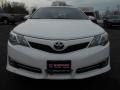 Super White - Camry SE Photo No. 2