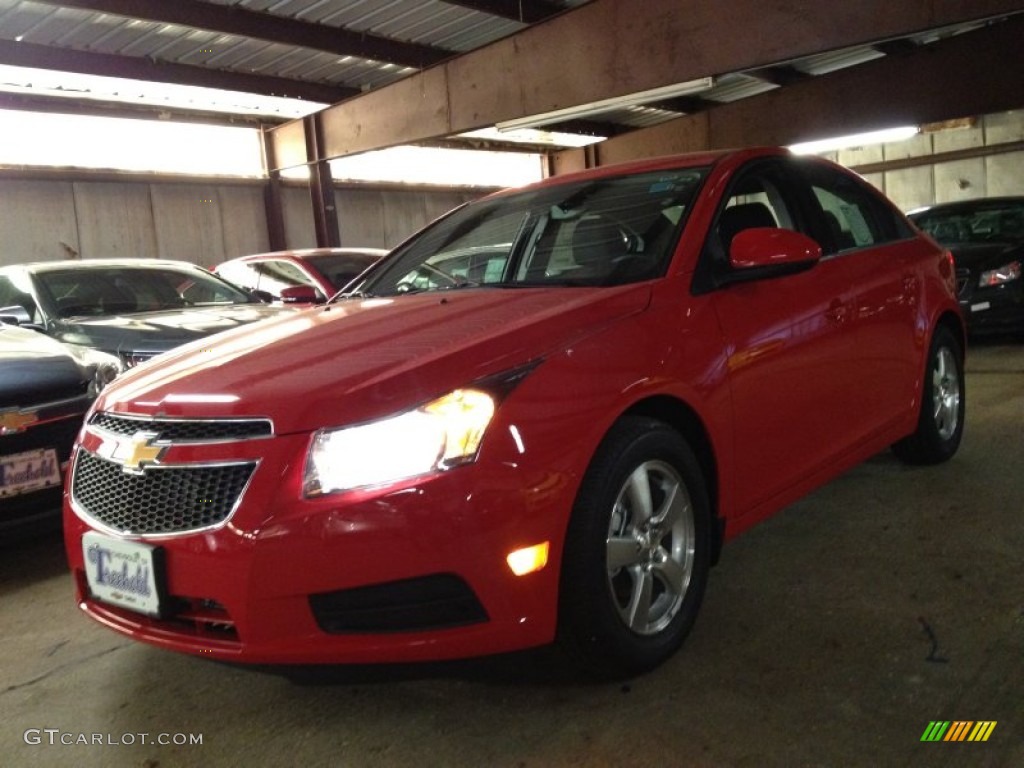 2014 Cruze LT - Red Hot / Jet Black/Sport Red photo #1