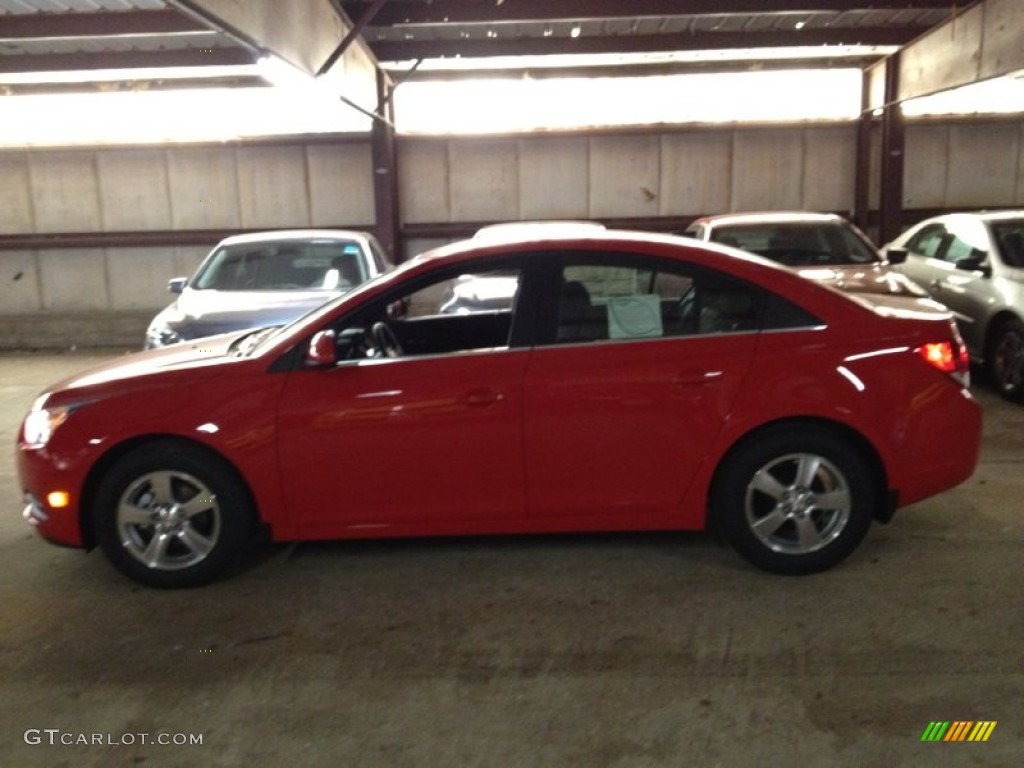 2014 Cruze LT - Red Hot / Jet Black/Sport Red photo #3